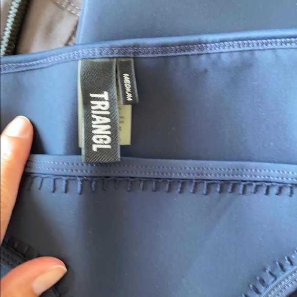 Triangl 2pice bikini set. - Picture 6 of 7